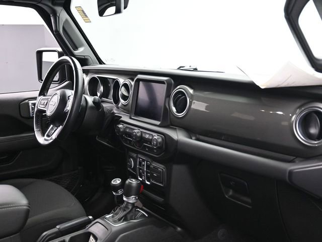 Used 2022 Jeep Wrangler Unlimited Sahara image 28