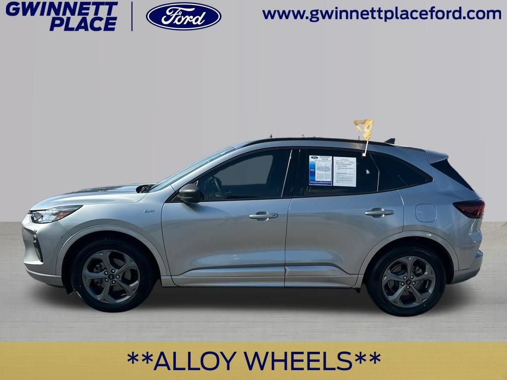Certified 2024 Ford Escape ST-Line w/ Tech Pack #1 FWD image 9