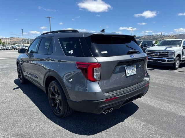 Certified 2023 Ford Explorer ST w/ Equipment Group 401A AWD/4WD image 8