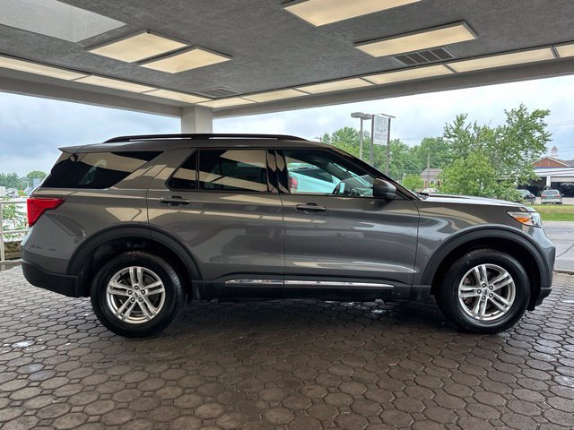 Certified 2023 Ford Explorer XLT AWD/4WD image 4