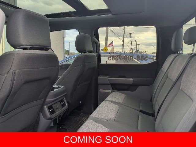 Certified 2024 Ford F250 XLT w/ Black Appearance Package AWD/4WD image 8