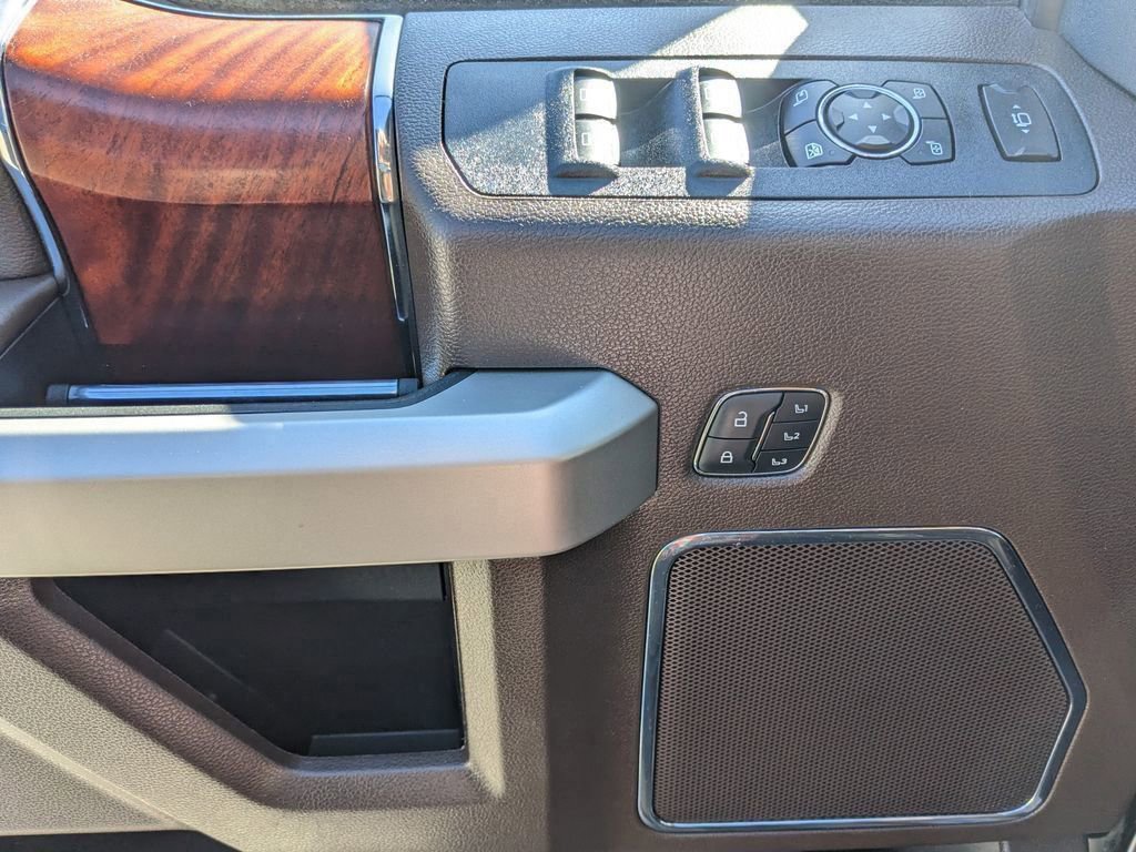 Certified 2022 Ford F250 King Ranch w/ FX4 Off-Road Package AWD/4WD image 19