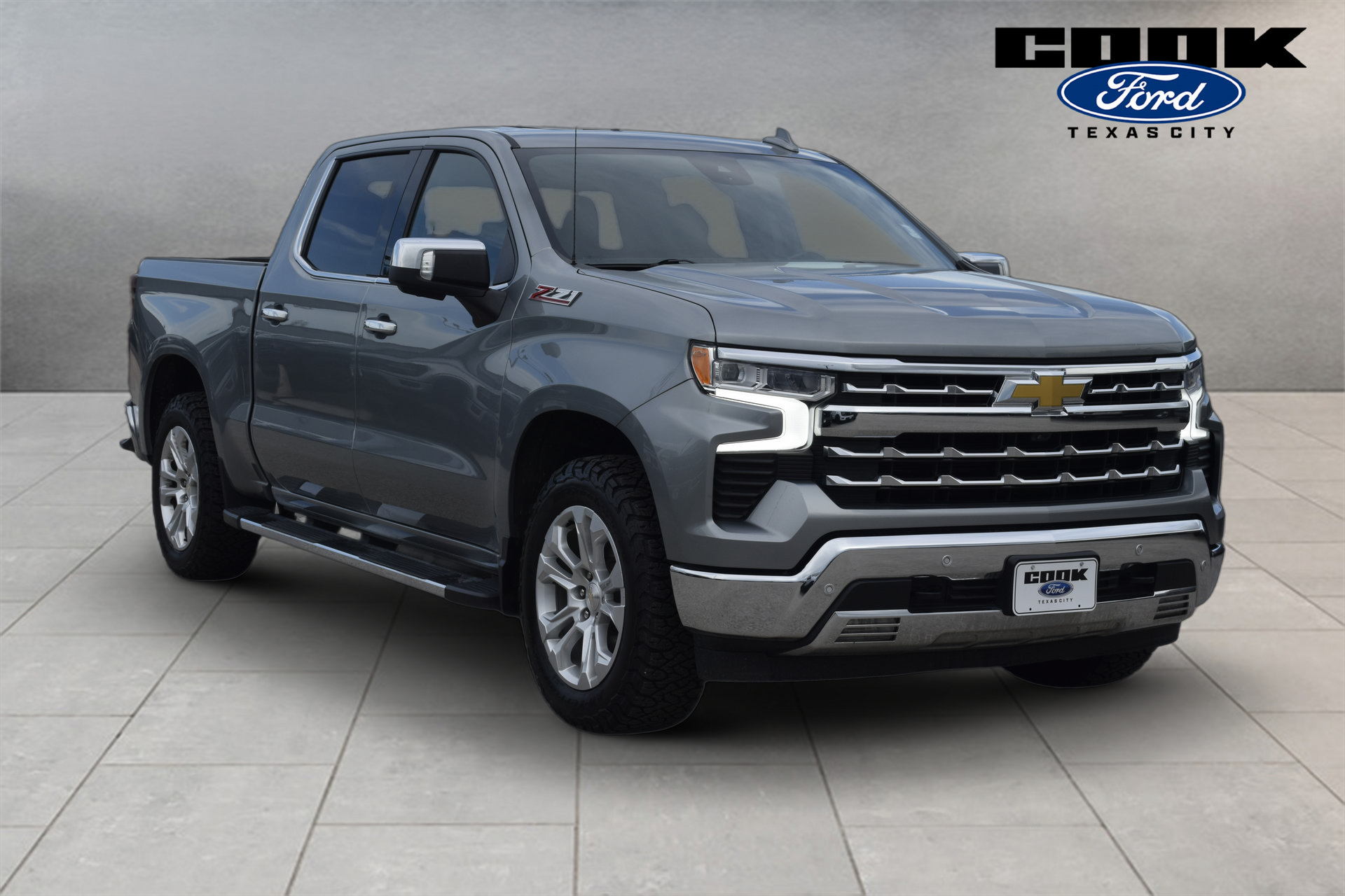 Used 2023 Chevrolet Silverado 1500 LTZ w/ LTZ Premium Package AWD/4WD image 2