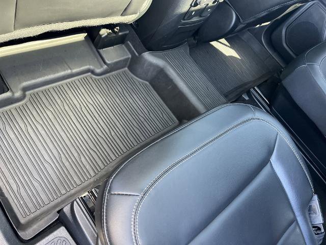Certified 2022 Ford Explorer XLT w/ Equipment Group 202A AWD/4WD image 8