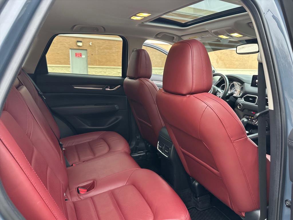 Used 2023 MAZDA CX-5 Carbon Edition image 26