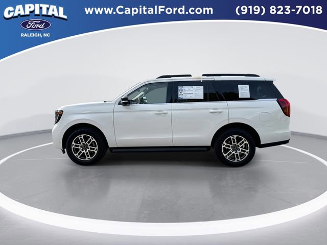 Certified 2025 Ford Expedition Active image 5