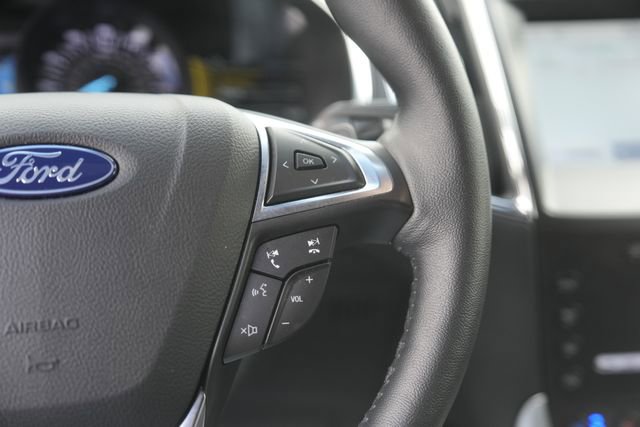 Certified 2020 Ford Edge Titanium w/ Equipment Group 301A image 24