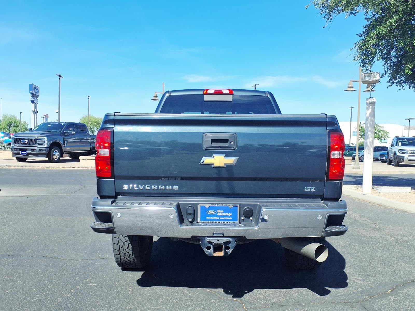 Used 2019 Chevrolet Silverado 2500 LTZ w/ Duramax Plus Package AWD/4WD image 5