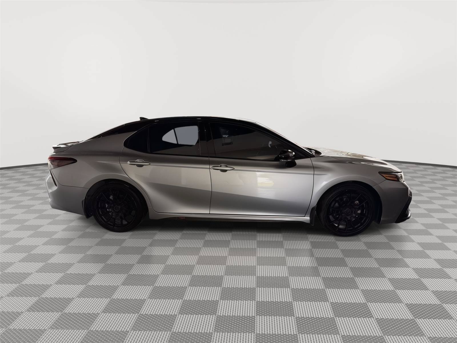 Used 2021 Toyota Camry XSE w/ TRD Appearance Package (TMS) FWD image 6
