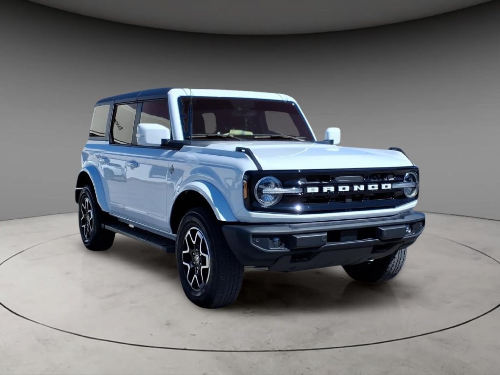 Certified 2024 Ford Bronco Outer Banks AWD/4WD image 4