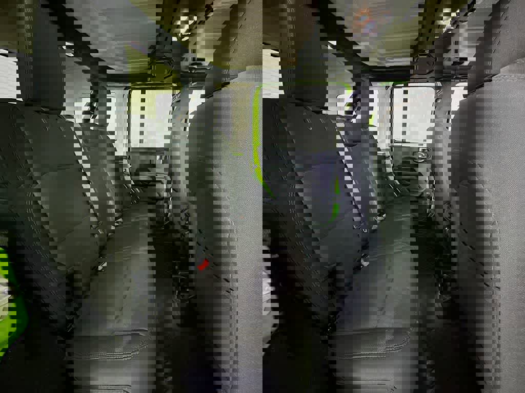 Used 2019 Jeep Wrangler Unlimited Sahara w/ LED Lighting Group image 30