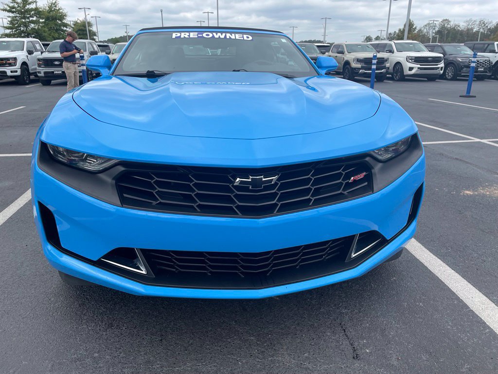 Used 2023 Chevrolet Camaro LT w/ RS Package RWD image 2