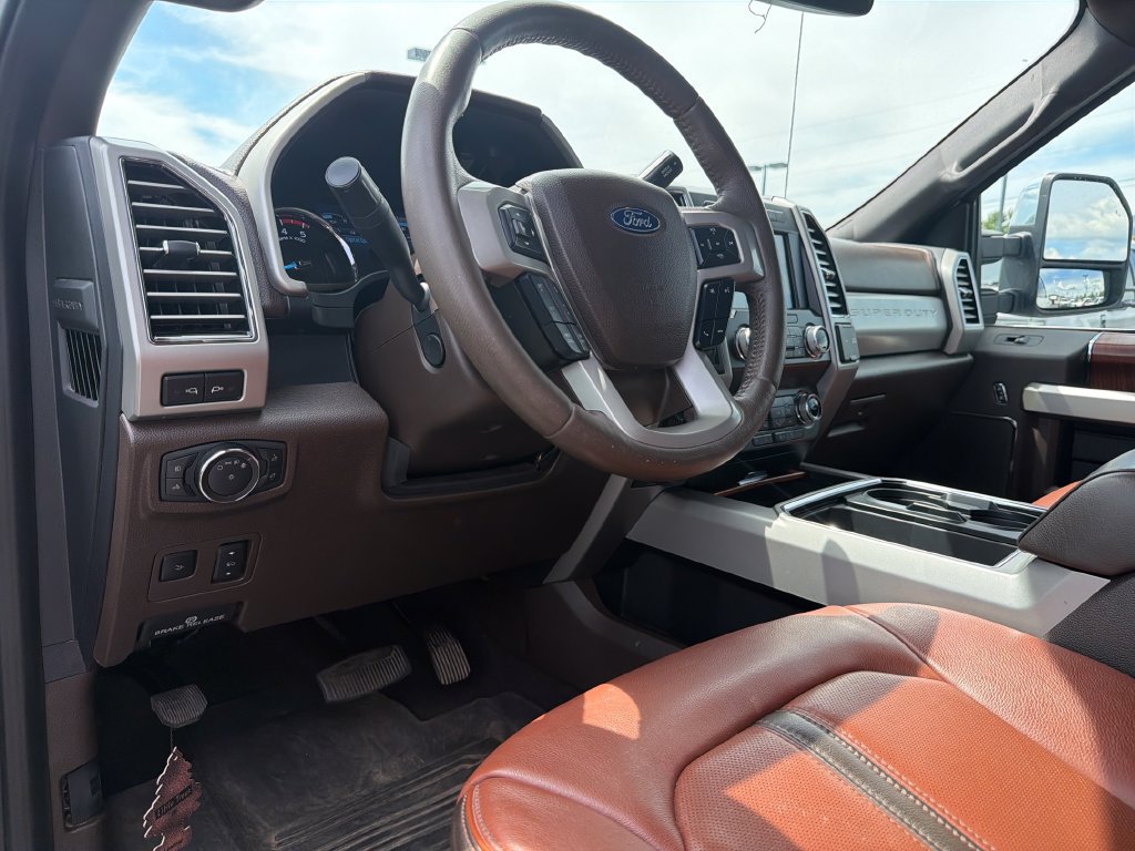 Certified 2020 Ford F350 King Ranch w/ King Ranch Ultimate Package AWD/4WD image 37