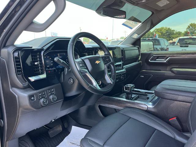 Used 2026 Chevrolet Silverado 1500 LTZ AWD/4WD image 16