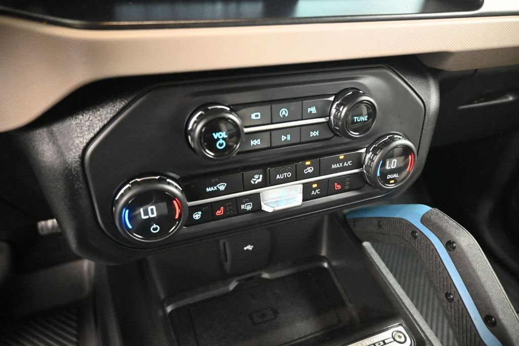 Certified 2023 Ford Bronco Wildtrak AWD/4WD image 17
