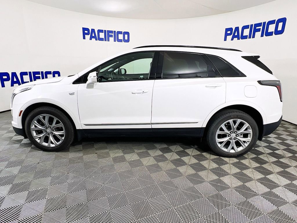 Used 2021 Cadillac XT5 Sportv w/ LPO, Floor Liner Package AWD/4WD image 6