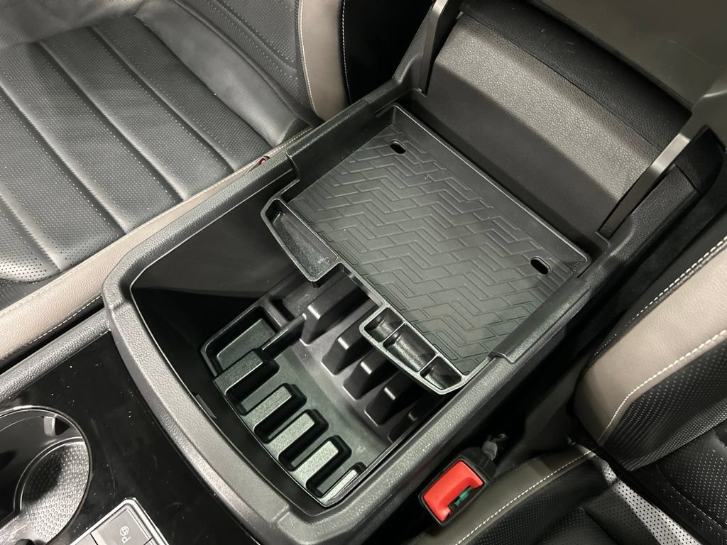 Used 2022 Volkswagen Atlas SEL Premium AWD/4WD image 25