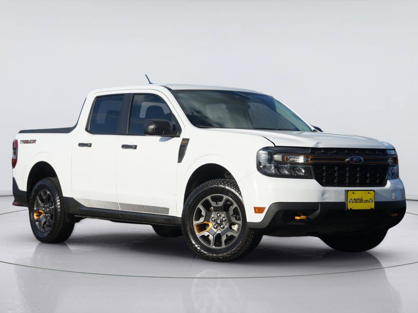 Certified 2024 Ford Maverick Tremor w/ Tremor Off-Road Package AWD/4WD image 2