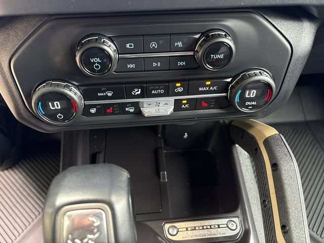 Certified 2025 Ford Bronco Badlands AWD/4WD image 35