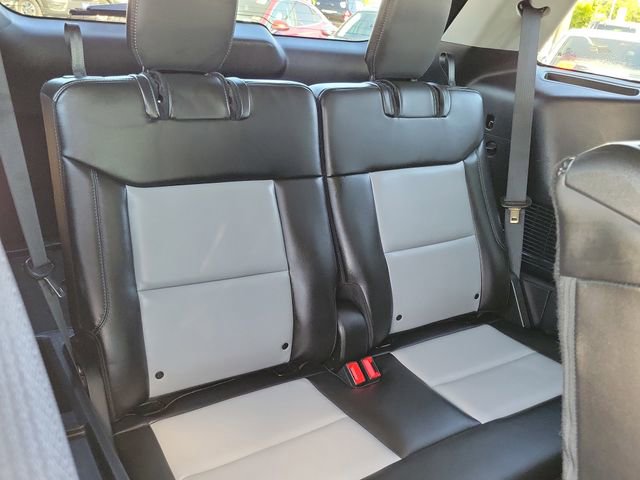 Certified 2022 Ford Explorer XLT w/ Equipment Group 202A image 20
