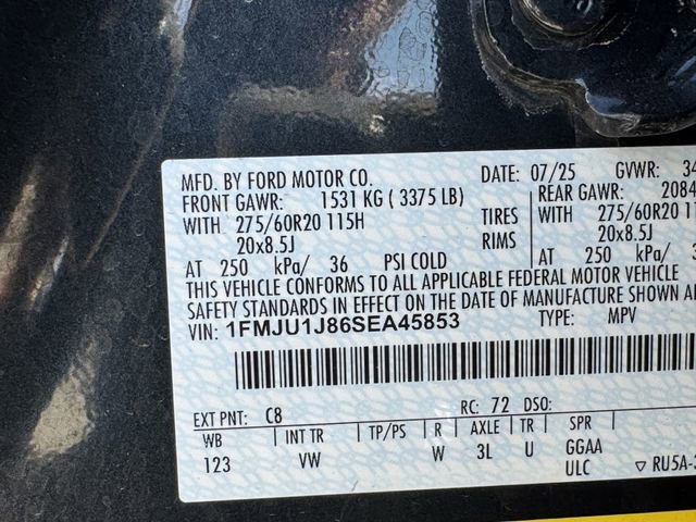 Certified 2025 Ford Expedition Active AWD/4WD image 37
