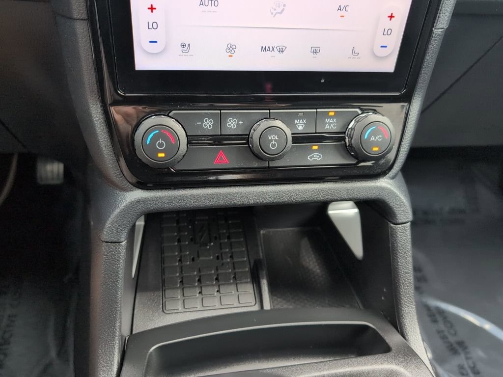 Certified 2024 Ford Ranger Lariat w/ Advanced Towing Package image 18