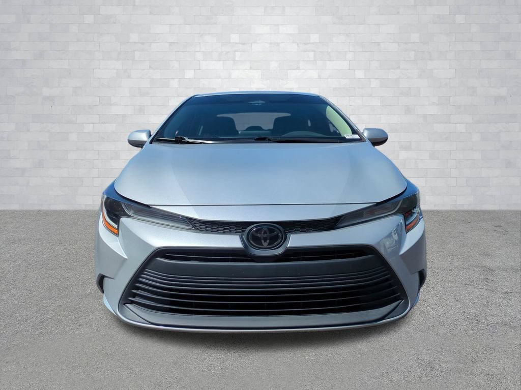 Used 2023 Toyota Corolla LE FWD image 10
