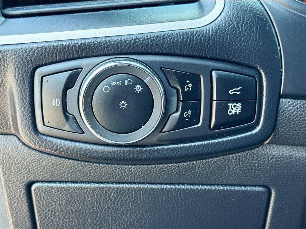 Certified 2024 Ford Edge ST-Line AWD/4WD image 11