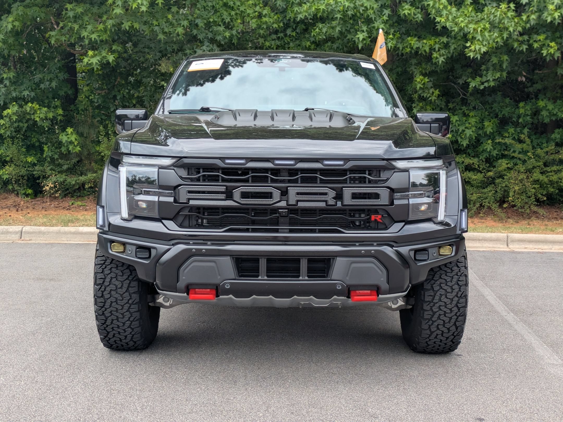 Certified 2025 Ford F150 Raptor w/ Equipment Group 803A Raptor R AWD/4WD image 7