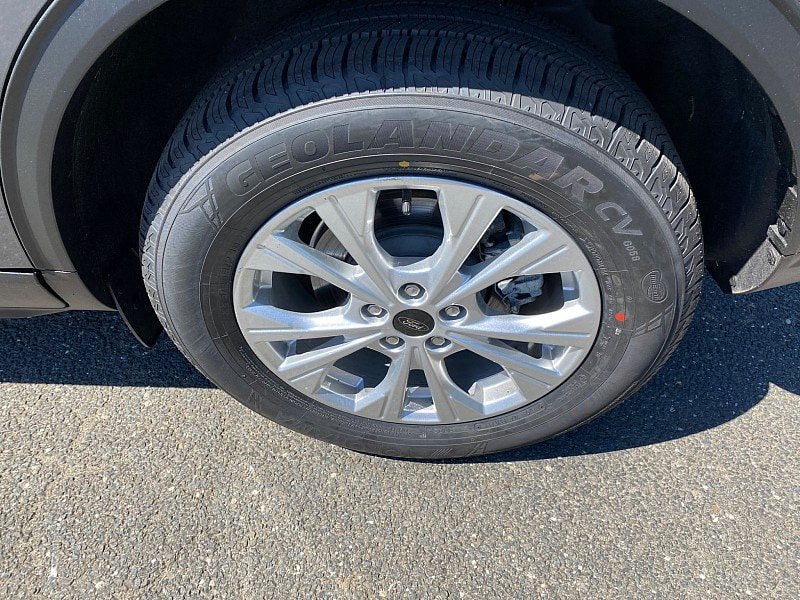 Certified 2023 Ford Escape Active AWD/4WD image 13