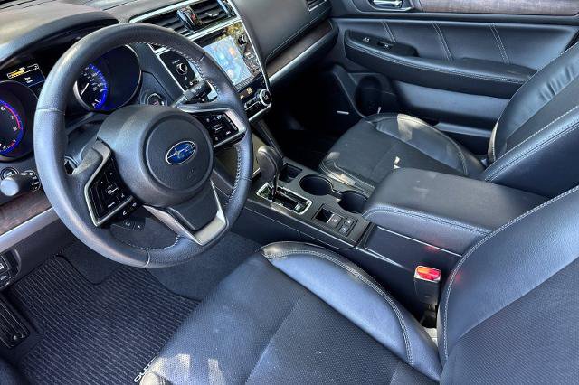 Used 2019 Subaru Outback 2.5i Limited AWD/4WD image 3