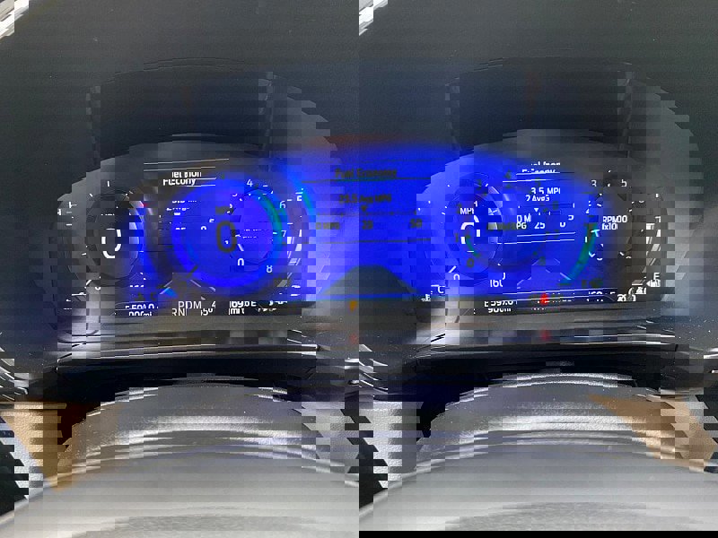 Certified 2020 Ford Escape Titanium w/ Titanium Premium Package 2.0 image 18