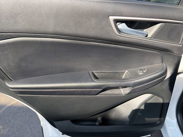 Certified 2022 Ford Edge SEL w/ Convenience Package image 27