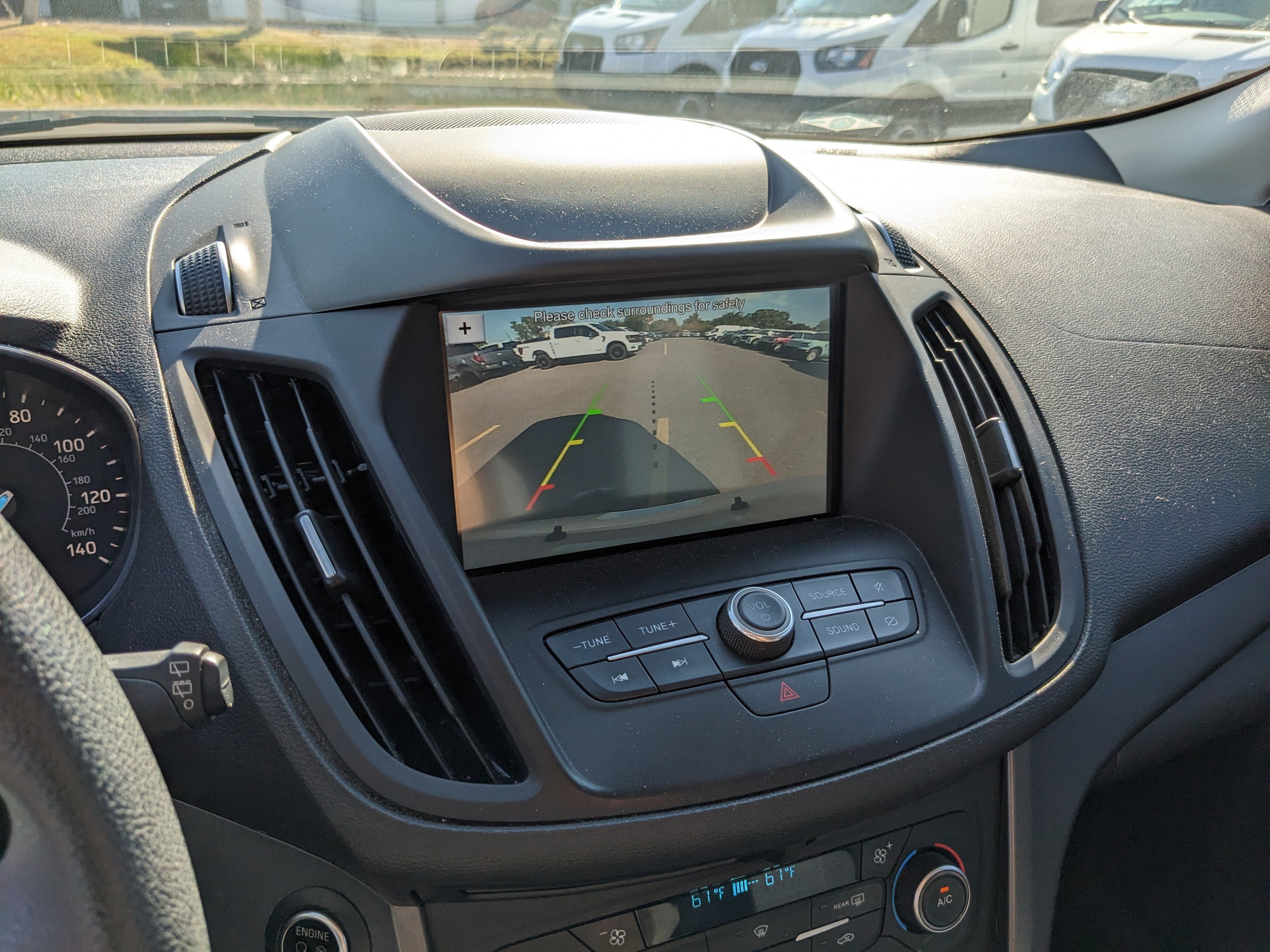 Certified 2019 Ford Escape SE image 22