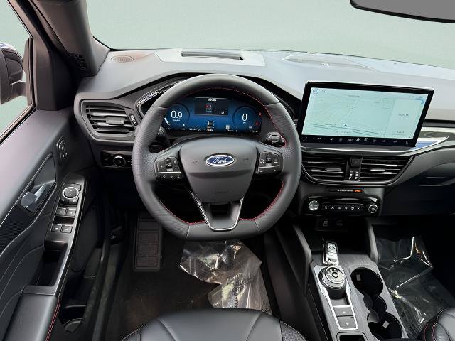 Certified 2025 Ford Escape ST-Line Elite w/ Premium Technology Package AWD/4WD image 7