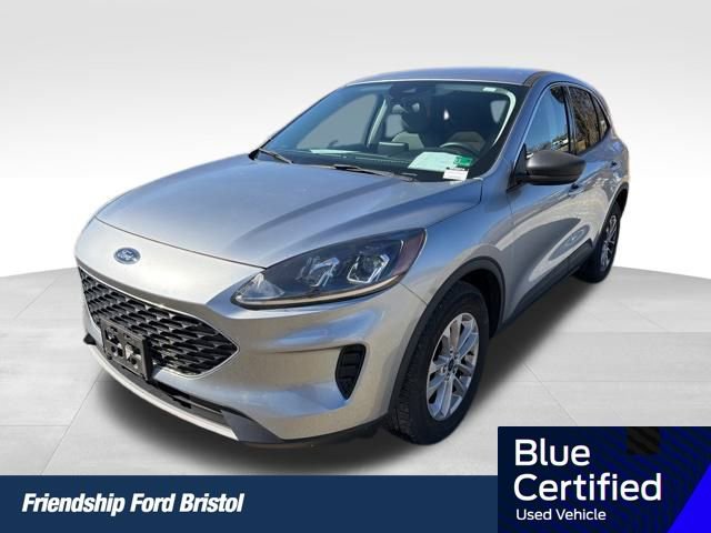 Certified 2022 Ford Escape SE