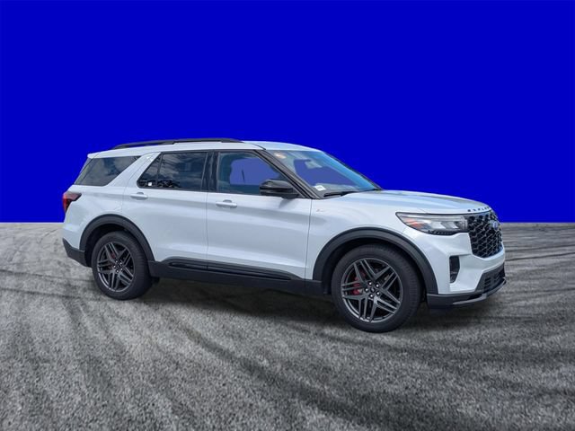 Certified 2026 Ford Explorer ST-Line w/ ST-Line Street Pack RWD image 2