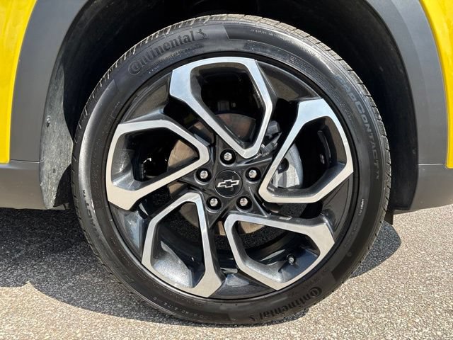 Used 2024 Chevrolet Trax RS w/ Driver Confidence Package FWD image 28