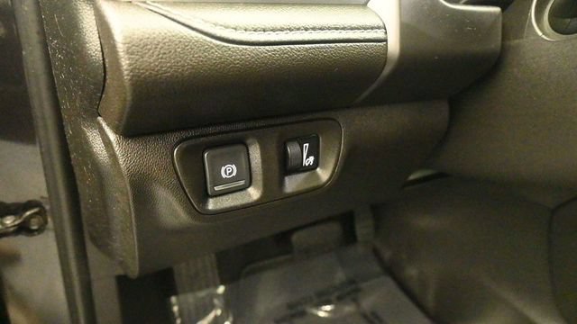 Used 2019 GMC Acadia SLE w/ Driver Alert Package I FWD image 15