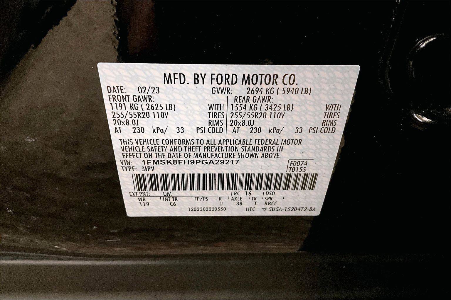 Certified 2023 Ford Explorer Limited w/ Limited Technology Package image 34