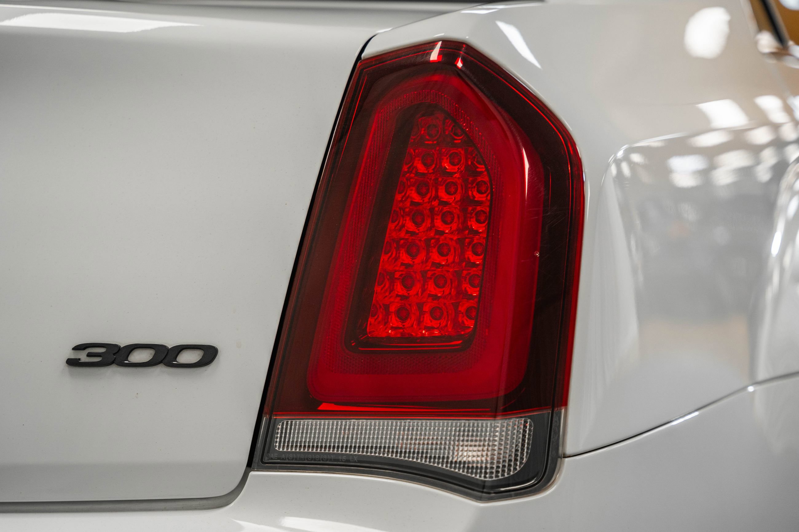 Used 2021 Chrysler 300 Touring w/ Sport Appearance Package image 17