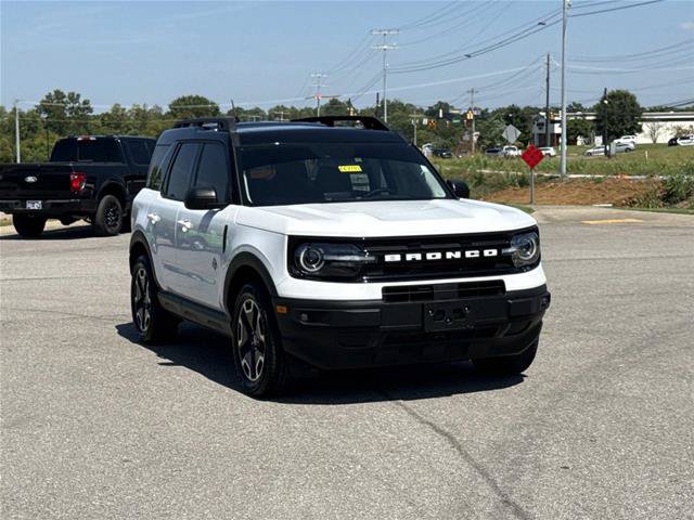 Certified 2024 Ford Bronco Sport Outer Banks w/ Tech Package AWD/4WD image 2