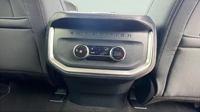 Certified 2025 Ford Expedition Active AWD/4WD image 22