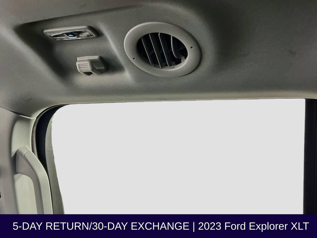 Certified 2023 Ford Explorer XLT w/ Equipment Group 202A AWD/4WD image 29