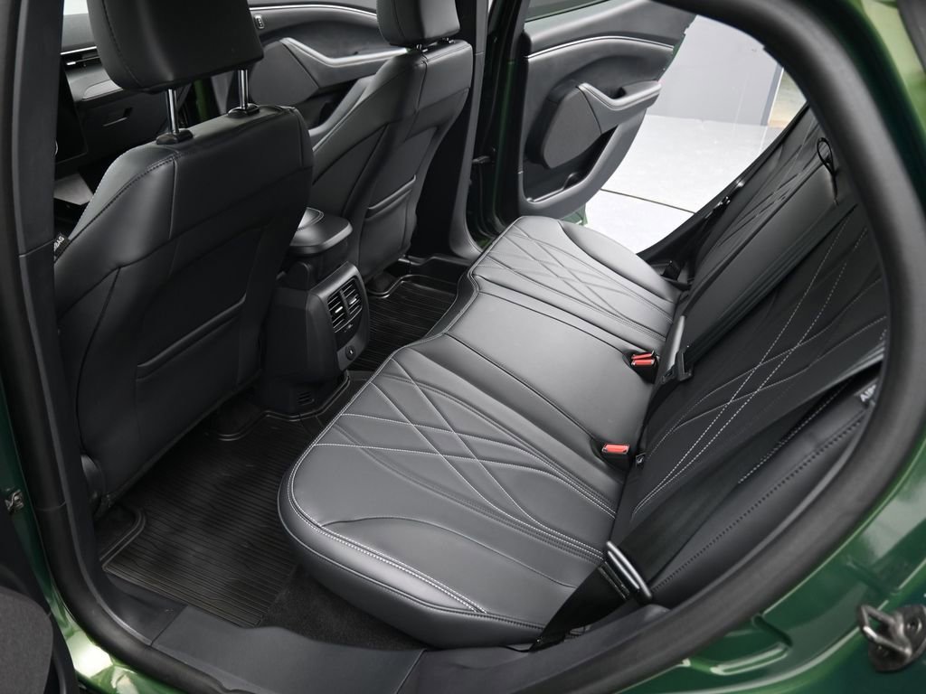 Certified 2025 Ford Mustang Mach-E Select w/ Comfort Package Lite image 43