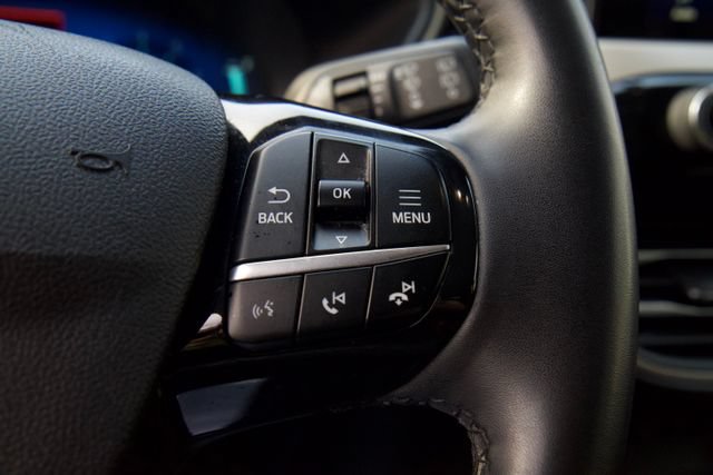 Certified 2021 Ford Escape SEL w/ Technology Package AWD/4WD image 20