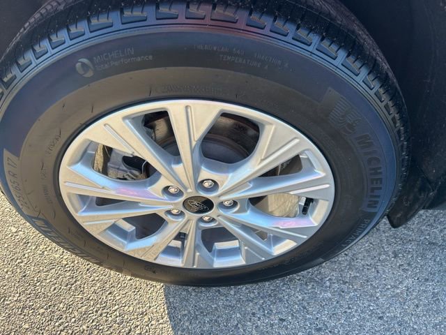 Certified 2024 Ford Escape Active w/ Cold Weather Package image 28