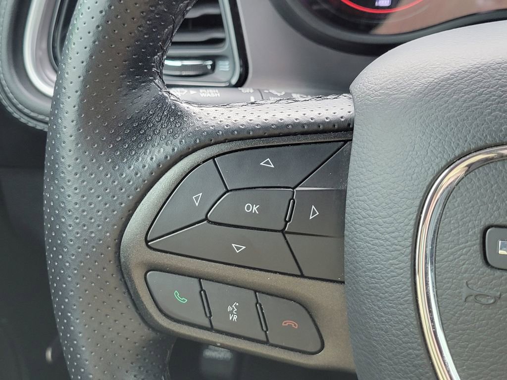 Used 2022 Dodge Challenger SXT w/ Plus Package image 24