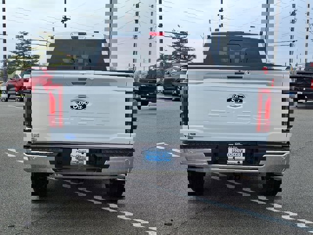 Certified 2024 Ford F150 Lariat w/ FX4 Off-Road Package image 4