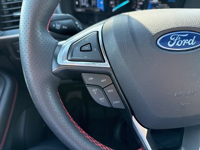 Certified 2024 Ford Edge ST-Line AWD/4WD image 22